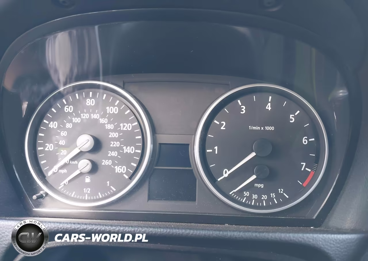 2007 BMW 328Xi VIN:WBAVC93537KX55910 - 15