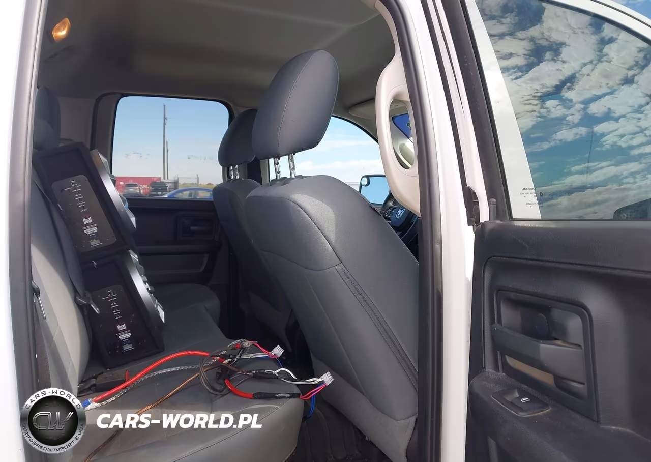 2016 Ram 1500 Tradesman VIN:1C6RR7FM0GS236783 - 8