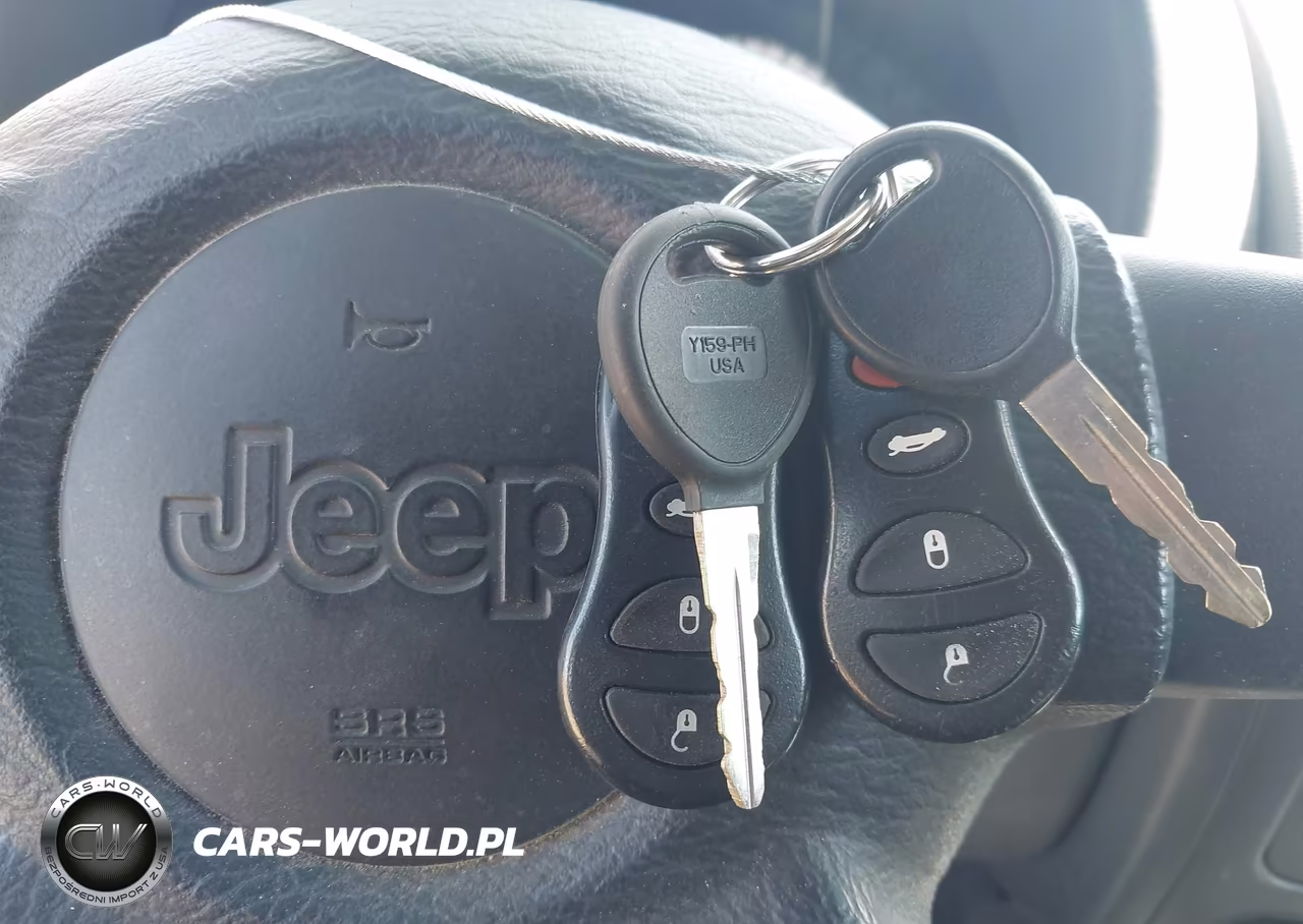2004 Jeep Liberty Sport VIN:1J4GL48K04W328258 - 11
