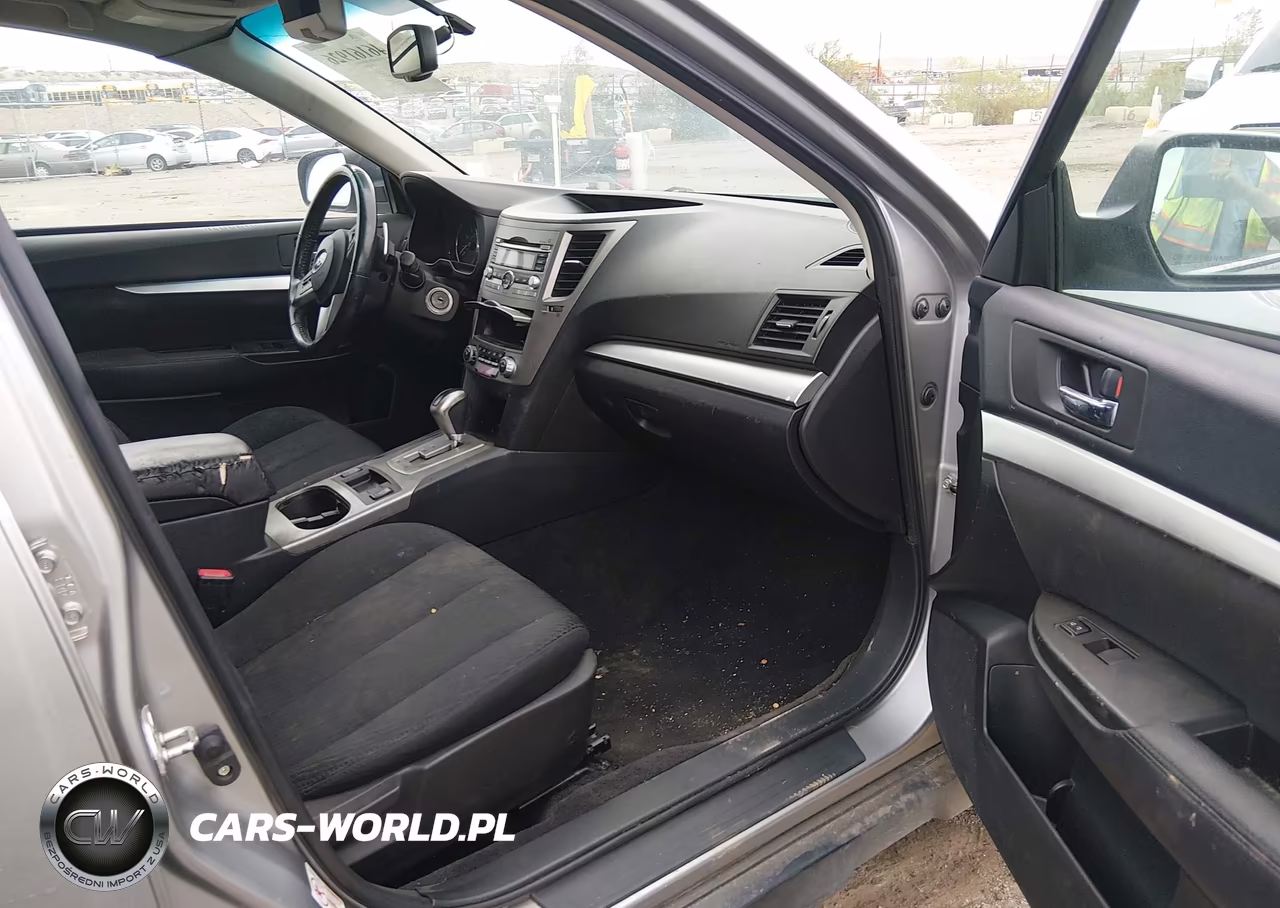 2010 Subaru Outback 2.5I Premium VIN:4S4BRBGCXA3348104 - 5