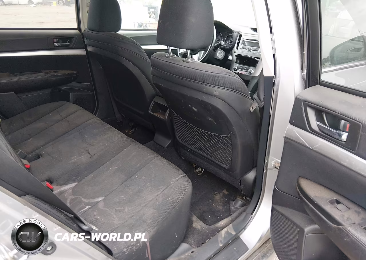 2010 Subaru Outback 2.5I Premium VIN:4S4BRBGCXA3348104 - 8