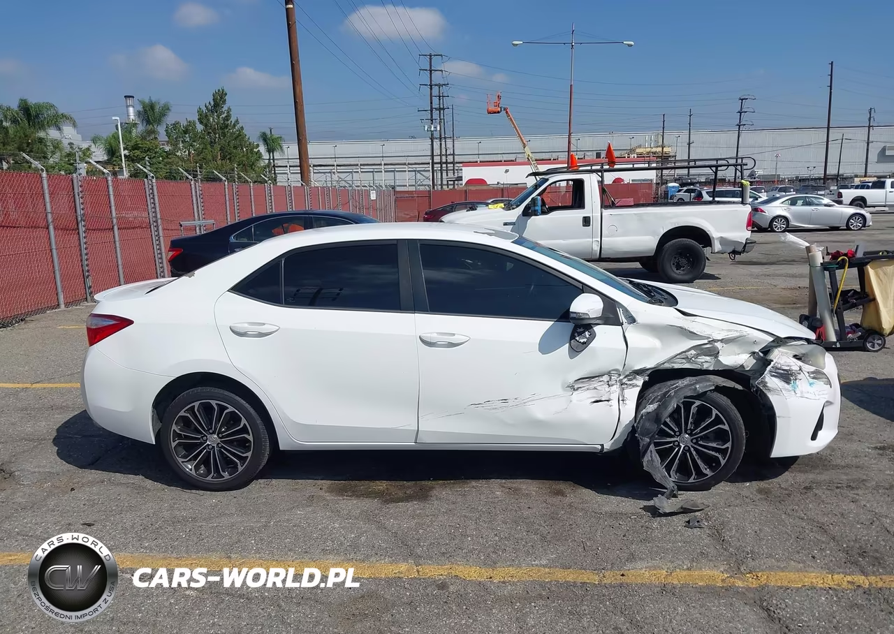 2014 Toyota Corolla S Plus VIN:5YFBURHE6EP073064 - 13