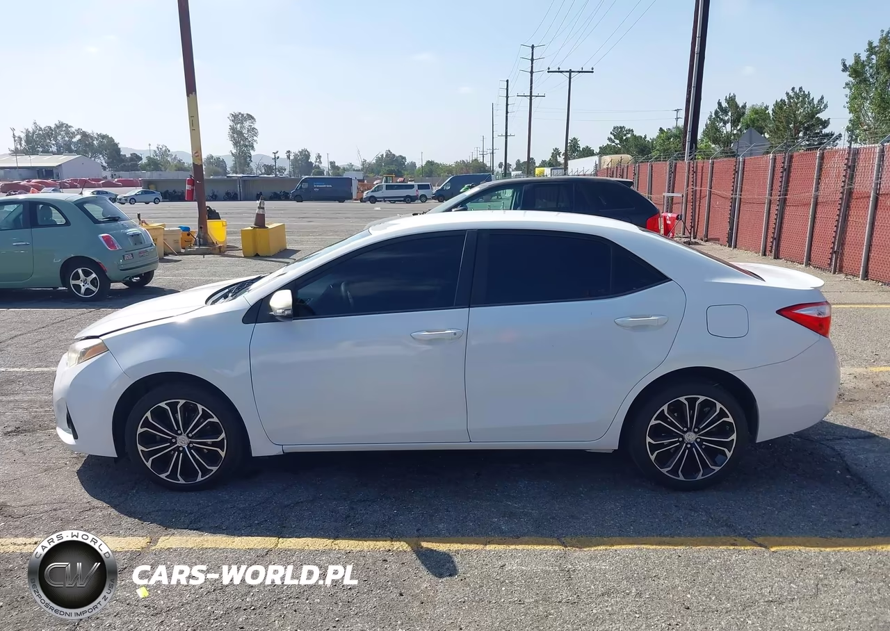 2014 Toyota Corolla S Plus VIN:5YFBURHE6EP073064 - 14