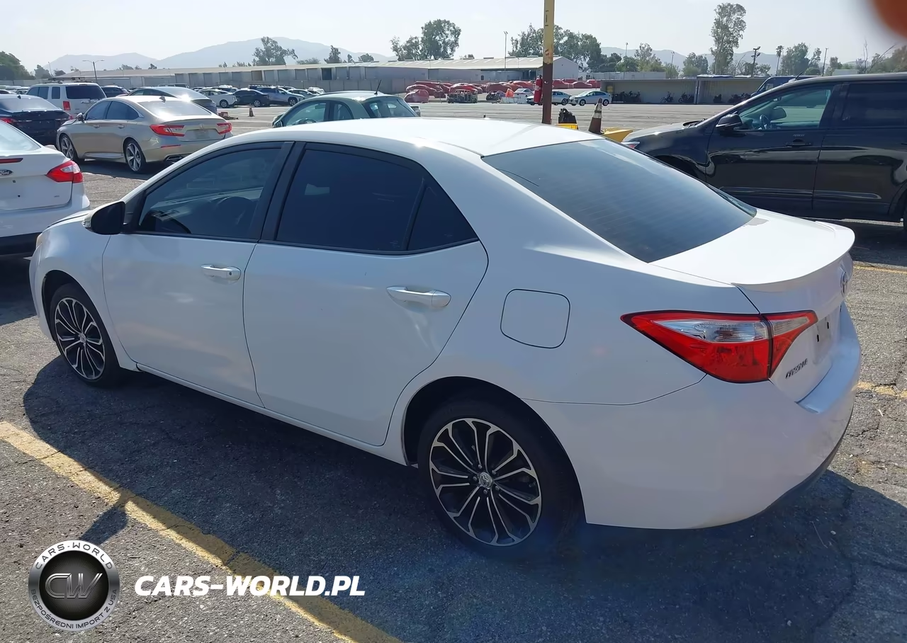 2014 Toyota Corolla S Plus VIN:5YFBURHE6EP073064 - 3