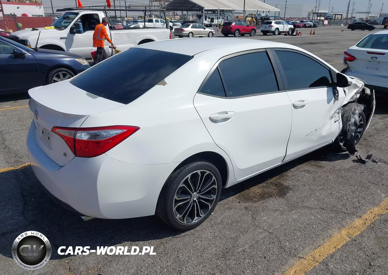 2014 Toyota Corolla S Plus VIN:5YFBURHE6EP073064 - 4