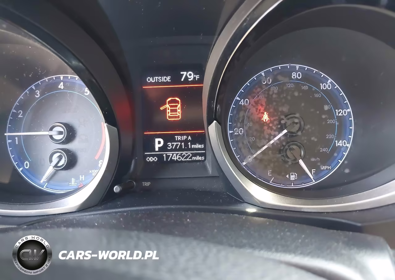 2014 Toyota Corolla S Plus VIN:5YFBURHE6EP073064 - 7