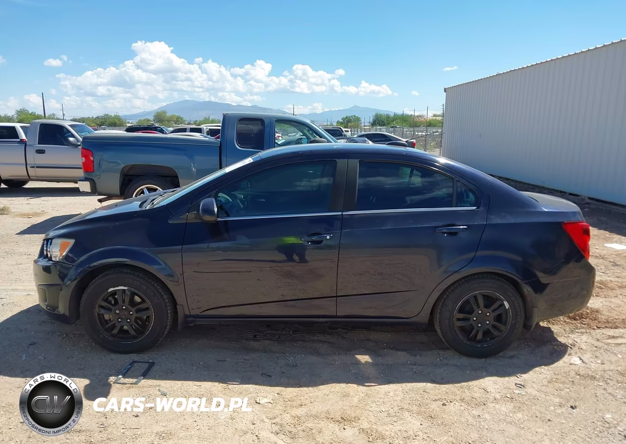 2015 Chevrolet Sonic Lt VIN:1G1JC5SH5F4215525 - 14
