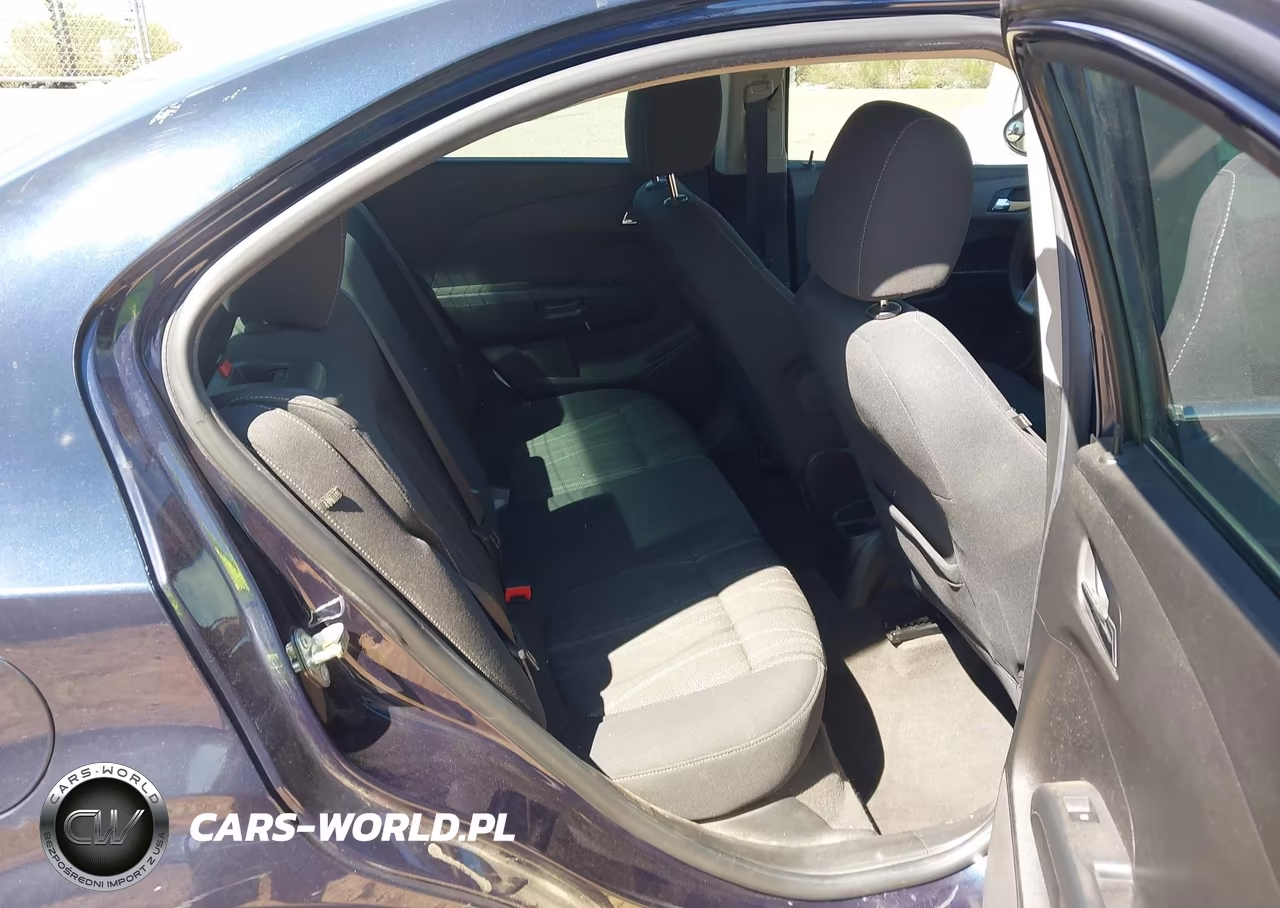 2015 Chevrolet Sonic Lt VIN:1G1JC5SH5F4215525 - 8
