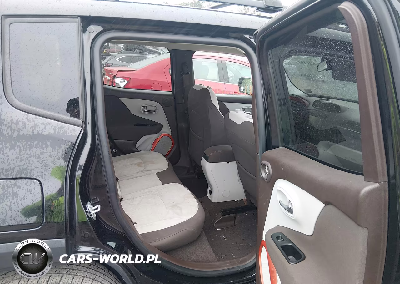 2015 Jeep Renegade Latitude VIN:ZACCJBBT0FPB71712 - 8