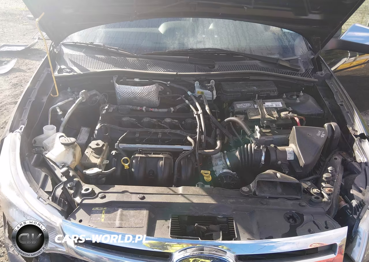 2010 Ford Focus Sel VIN:1FAHP3HN4AW147832 - 10