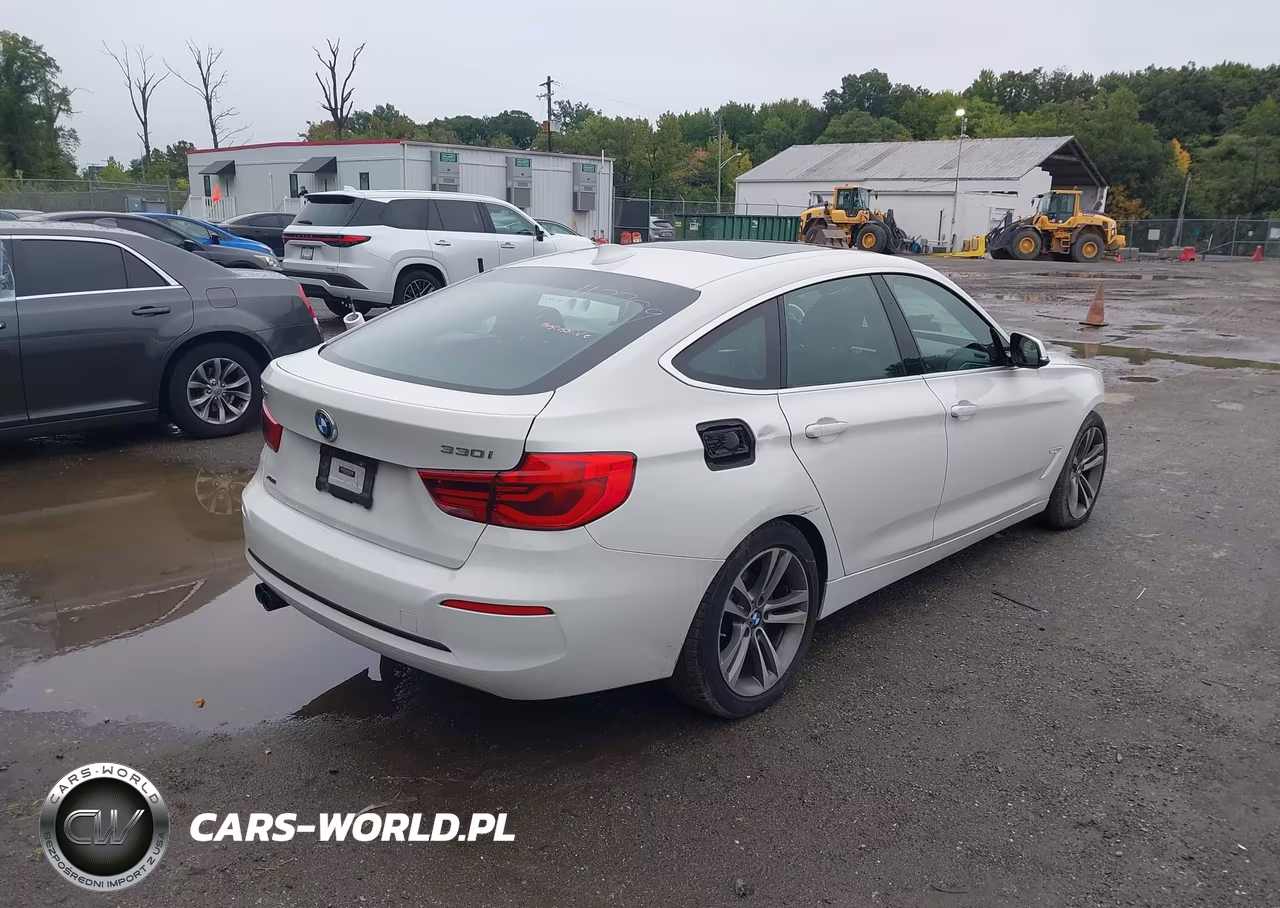 2018 BMW 330I Gran Turismo xDrive VIN:WBA8Z9C55JG828023 - 4