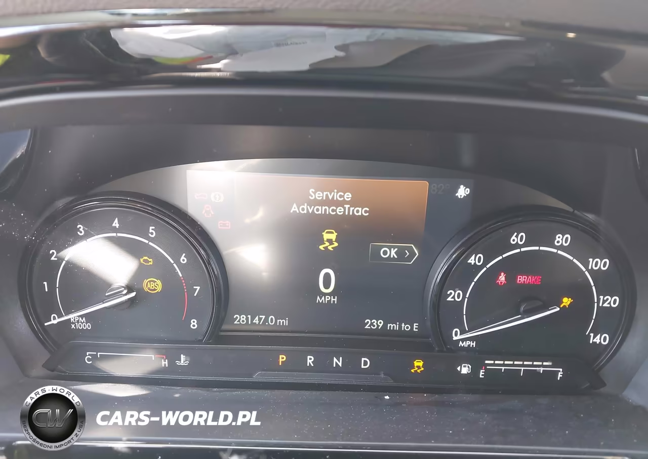 2021 Lincoln Corsair Standard VIN:5LMCJ1C98MUL16893 - 7
