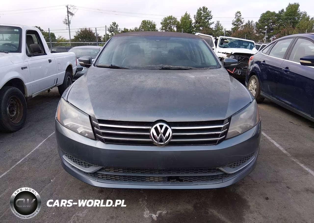 2015 Volkswagen Passat 1.8T Limited Edition VIN:1VWAT7A33FC065040 - 6