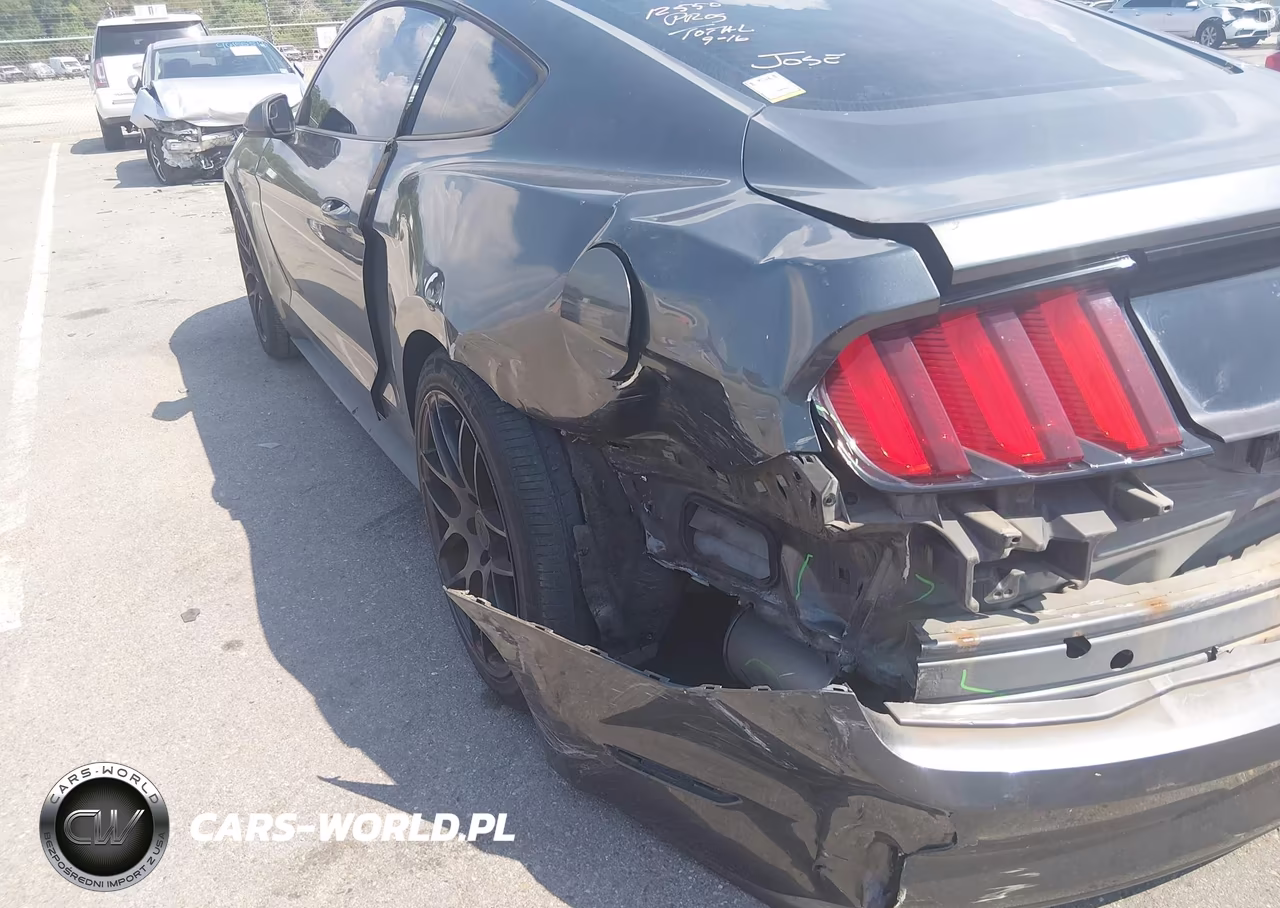 2016 Ford Mustang V6 VIN:1FA6P8AM5G5264890 - 6