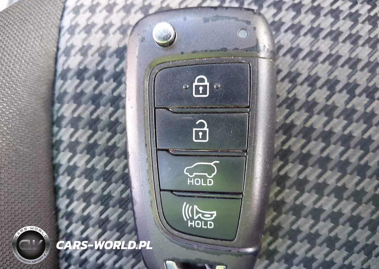2019 Hyundai Kona Se VIN:KM8K12AA1KU269897 - 11