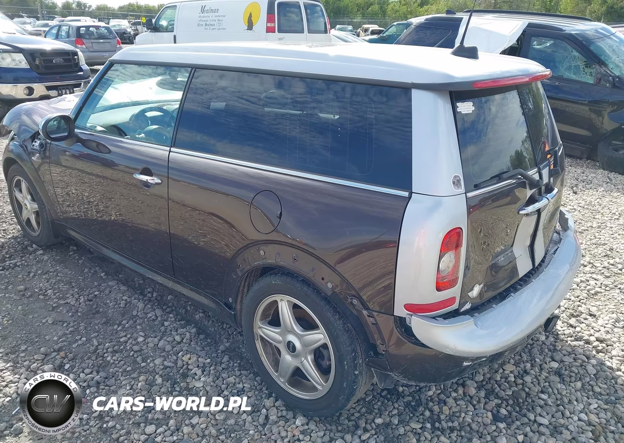 2008 Mini Cooper Clubman VIN:WMWML33548TN66249 - 3