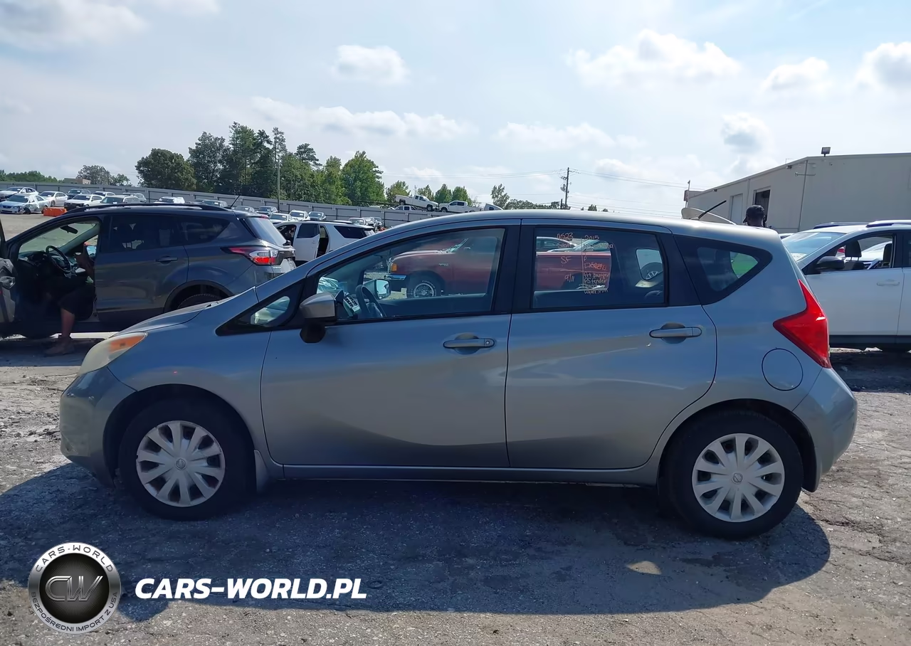 2015 Nissan Versa Note Sv VIN:3N1CE2CP7FL382447 - 15