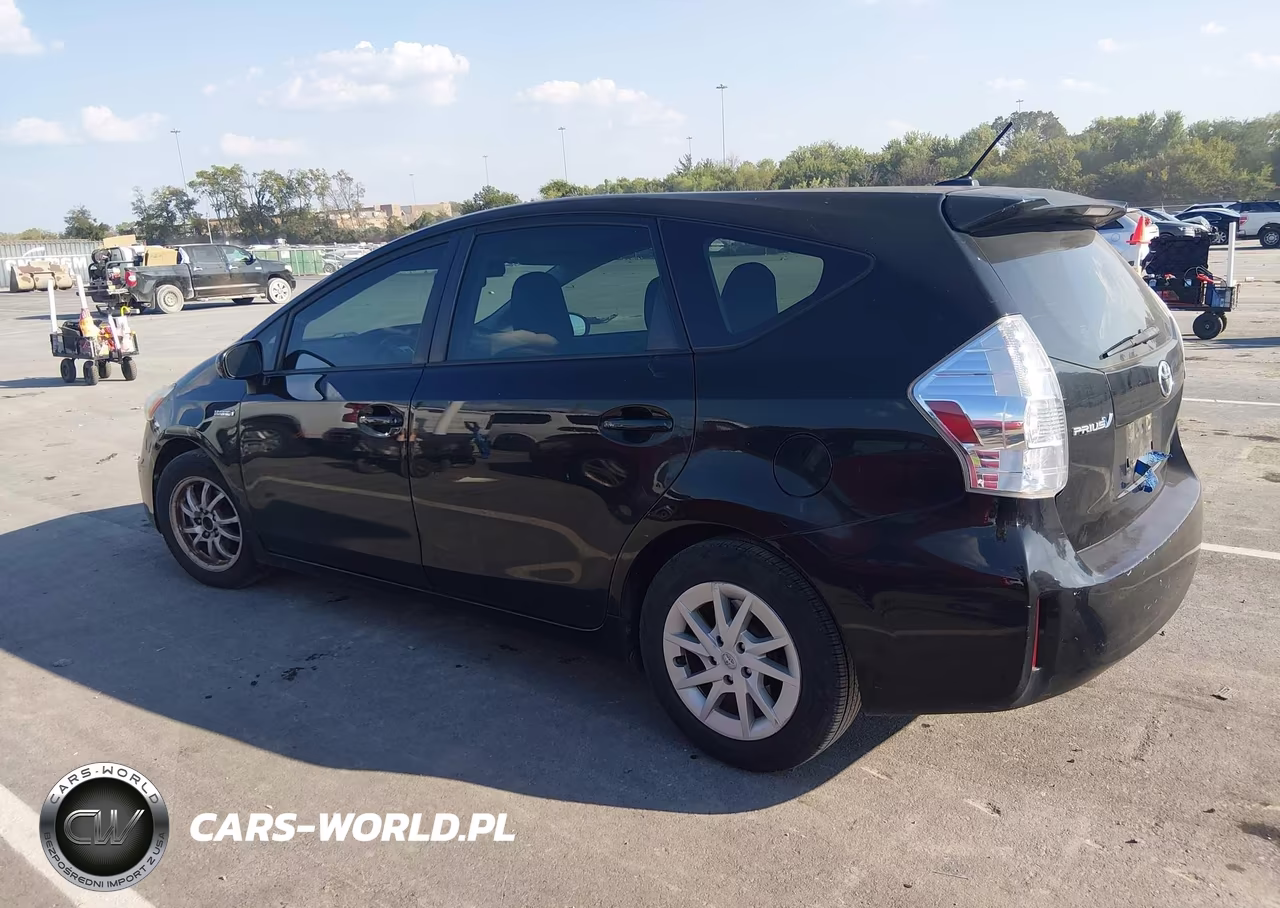 2012 Toyota Prius V Three VIN:JTDZN3EU5C3130803 - 13