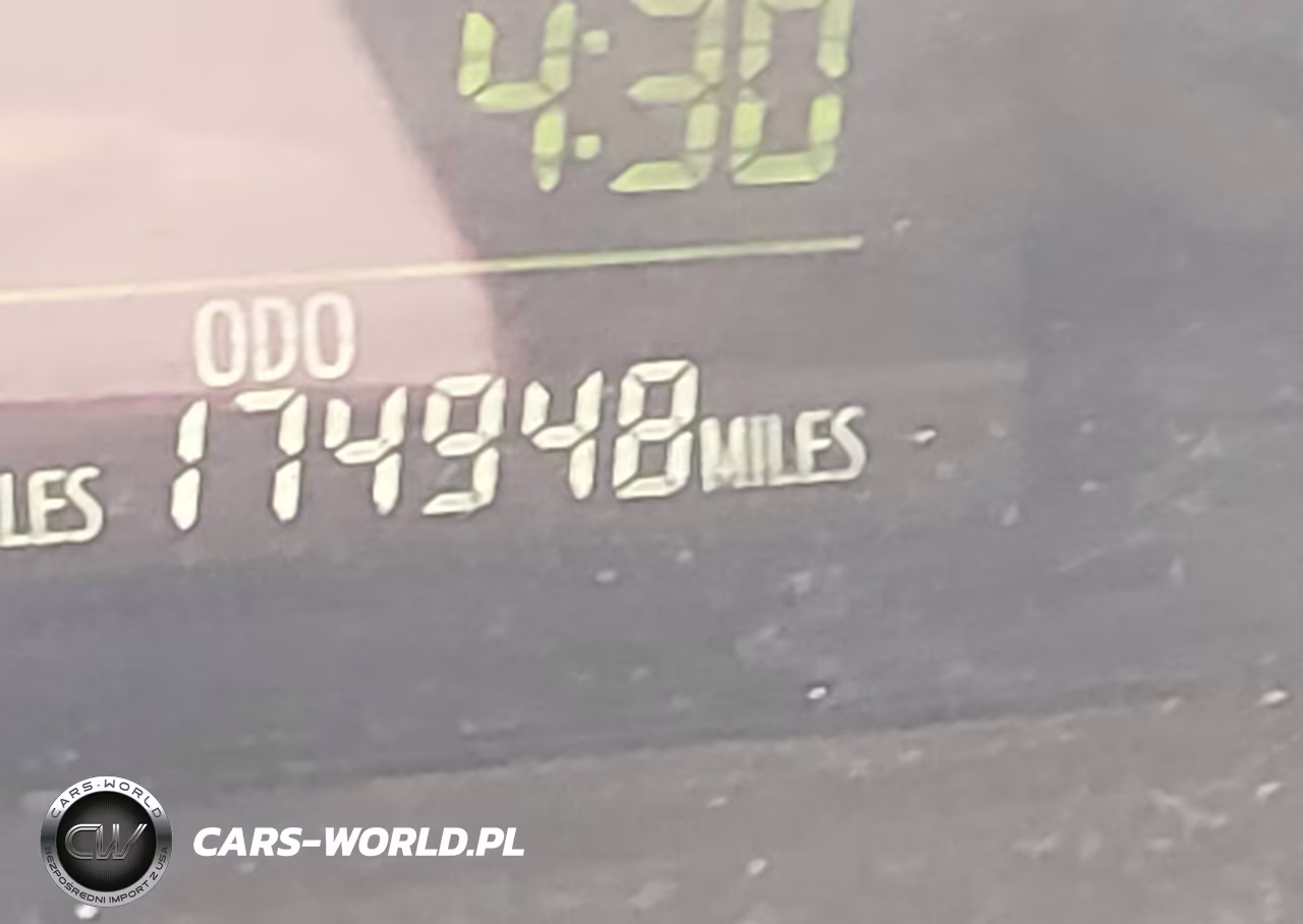 2012 Toyota Prius V Three VIN:JTDZN3EU5C3130803 - 14