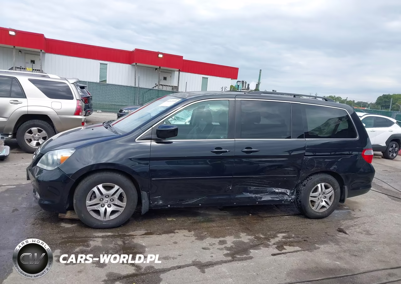 2007 Honda Odyssey Touring VIN:5FNRL38837B106559 - 15