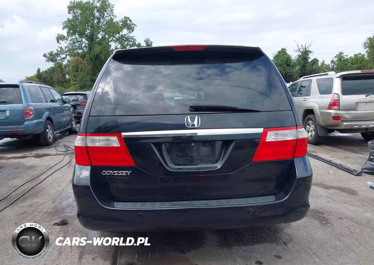 2007 Honda Odyssey Touring VIN:5FNRL38837B106559 - 17