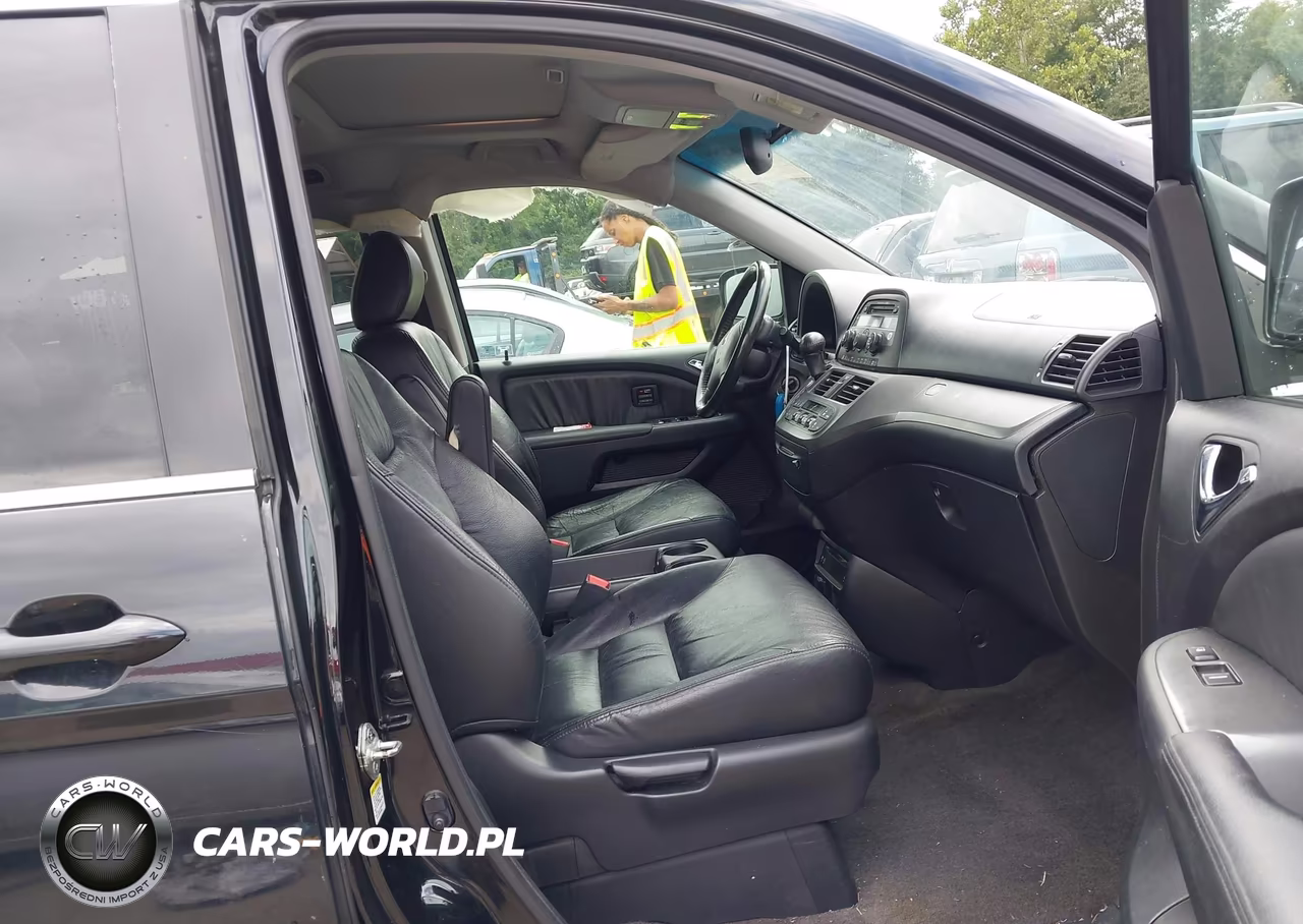 2007 Honda Odyssey Touring VIN:5FNRL38837B106559 - 5