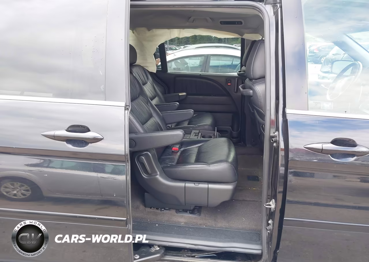 2007 Honda Odyssey Touring VIN:5FNRL38837B106559 - 8