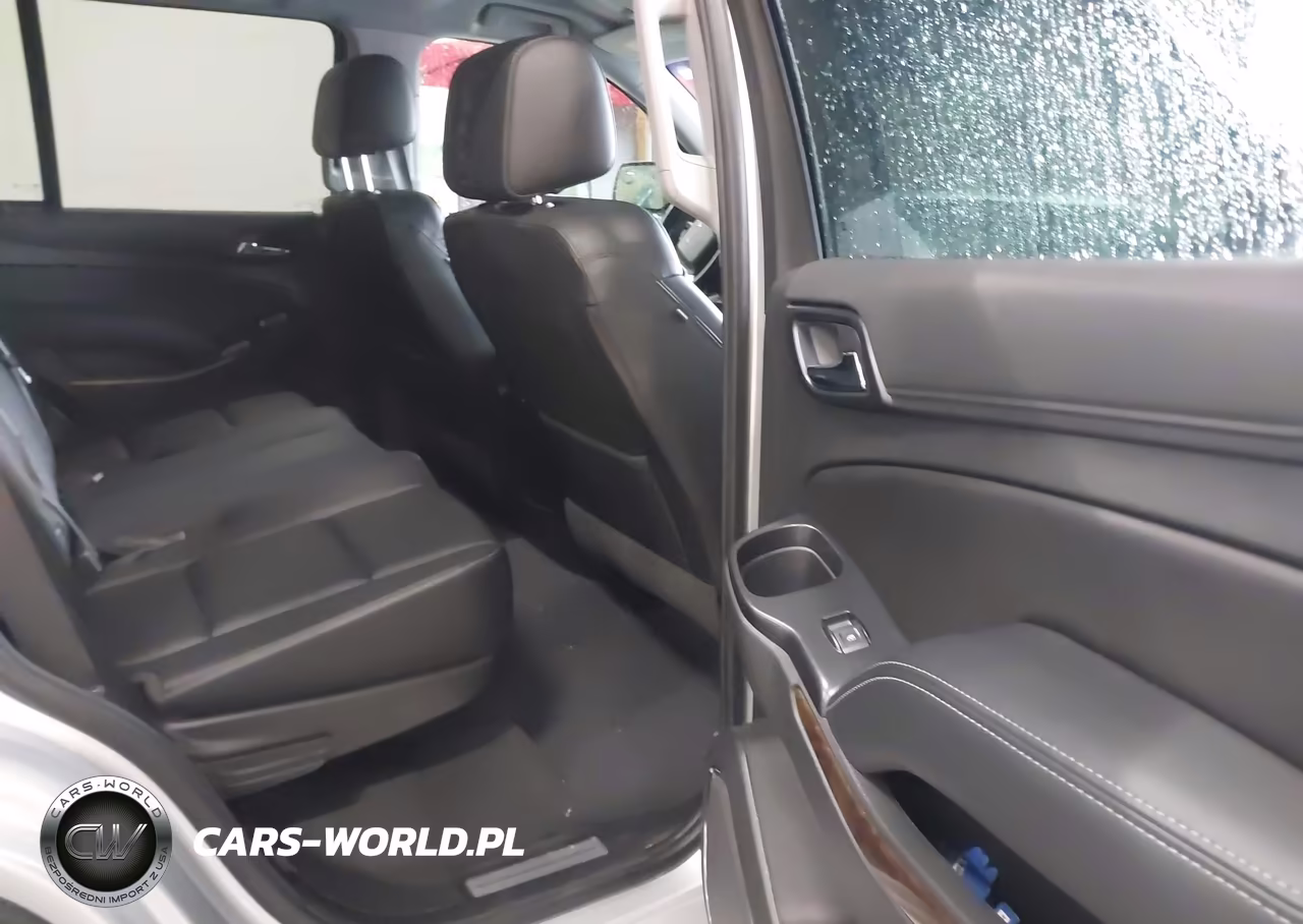 2019 Chevrolet Tahoe Lt VIN:1GNSCBKC6KR220459 - 8