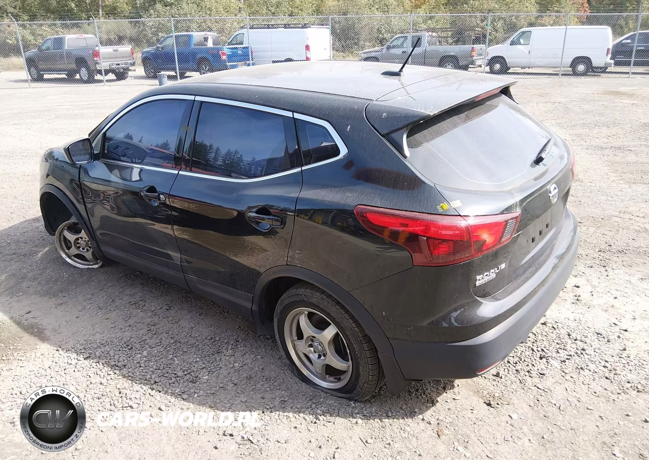 2018 Nissan Rogue Sport S VIN:JN1BJ1CP3JW191581 - 3