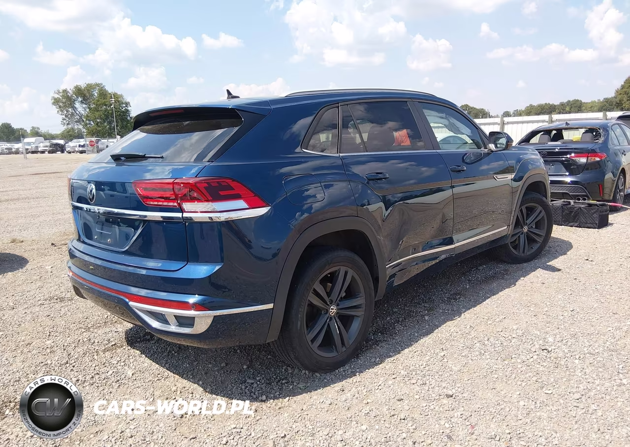 2020 Volkswagen Atlas Cross Sport 3.6L V6 Se W-Technology-3.6L V6 Se W-Technology R-Line VIN:1V25E2CA2LC226128 - 4
