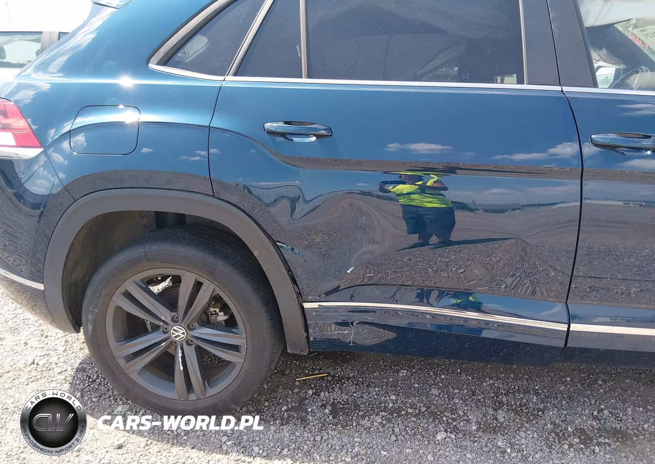 2020 Volkswagen Atlas Cross Sport 3.6L V6 Se W-Technology-3.6L V6 Se W-Technology R-Line VIN:1V25E2CA2LC226128 - 6