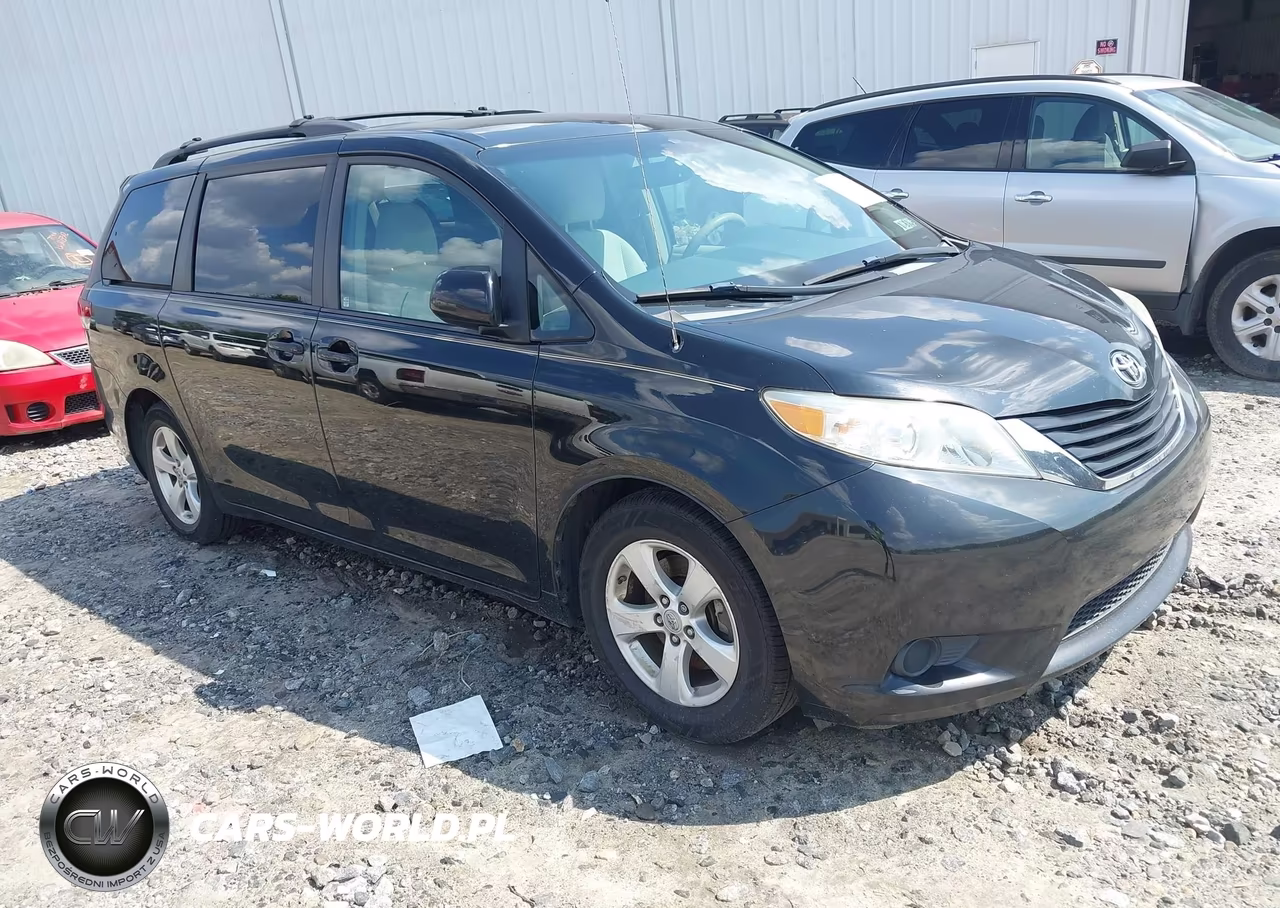 2012 Toyota Sienna Le V6 8 Passenger VIN:5TDKK3DC5CS195782 - 1