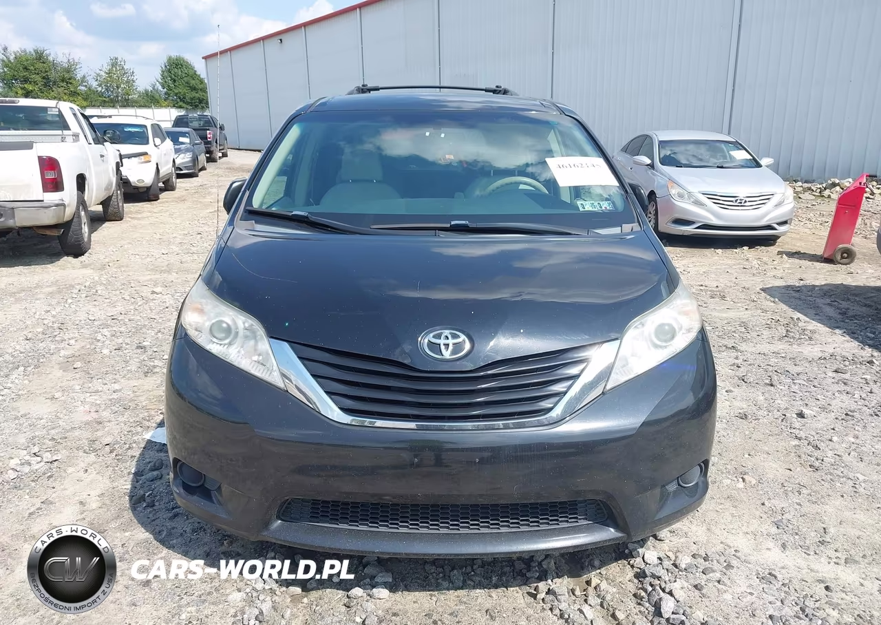 2012 Toyota Sienna Le V6 8 Passenger VIN:5TDKK3DC5CS195782 - 12