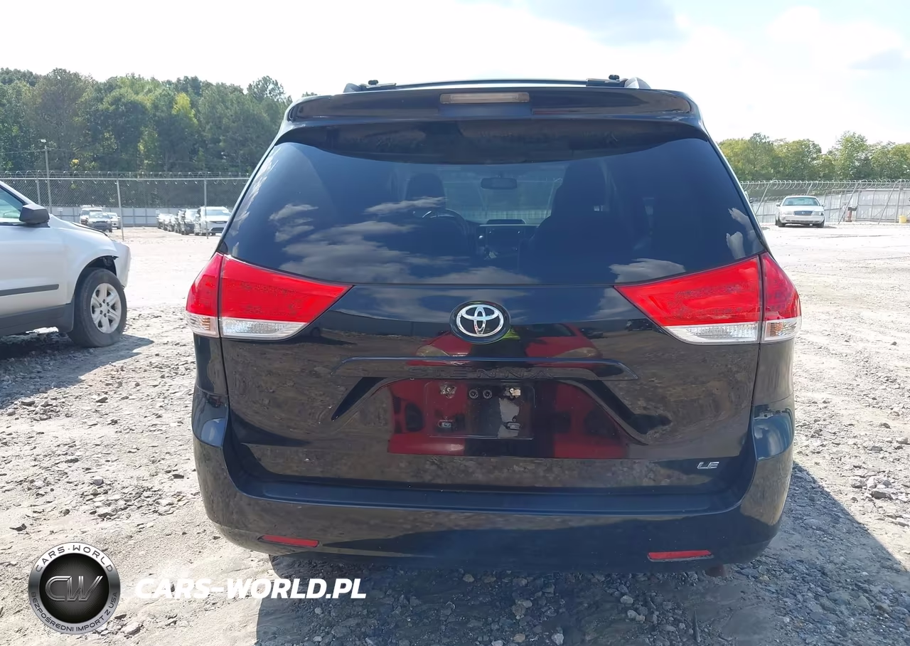 2012 Toyota Sienna Le V6 8 Passenger VIN:5TDKK3DC5CS195782 - 16
