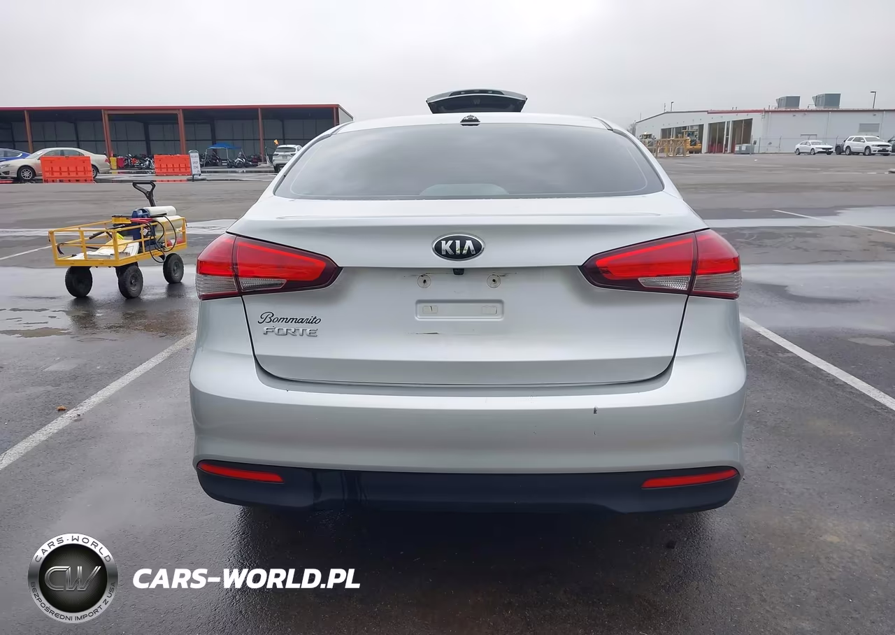 2017 Kia Forte Lx VIN:3KPFK4A71HE048598 - 16