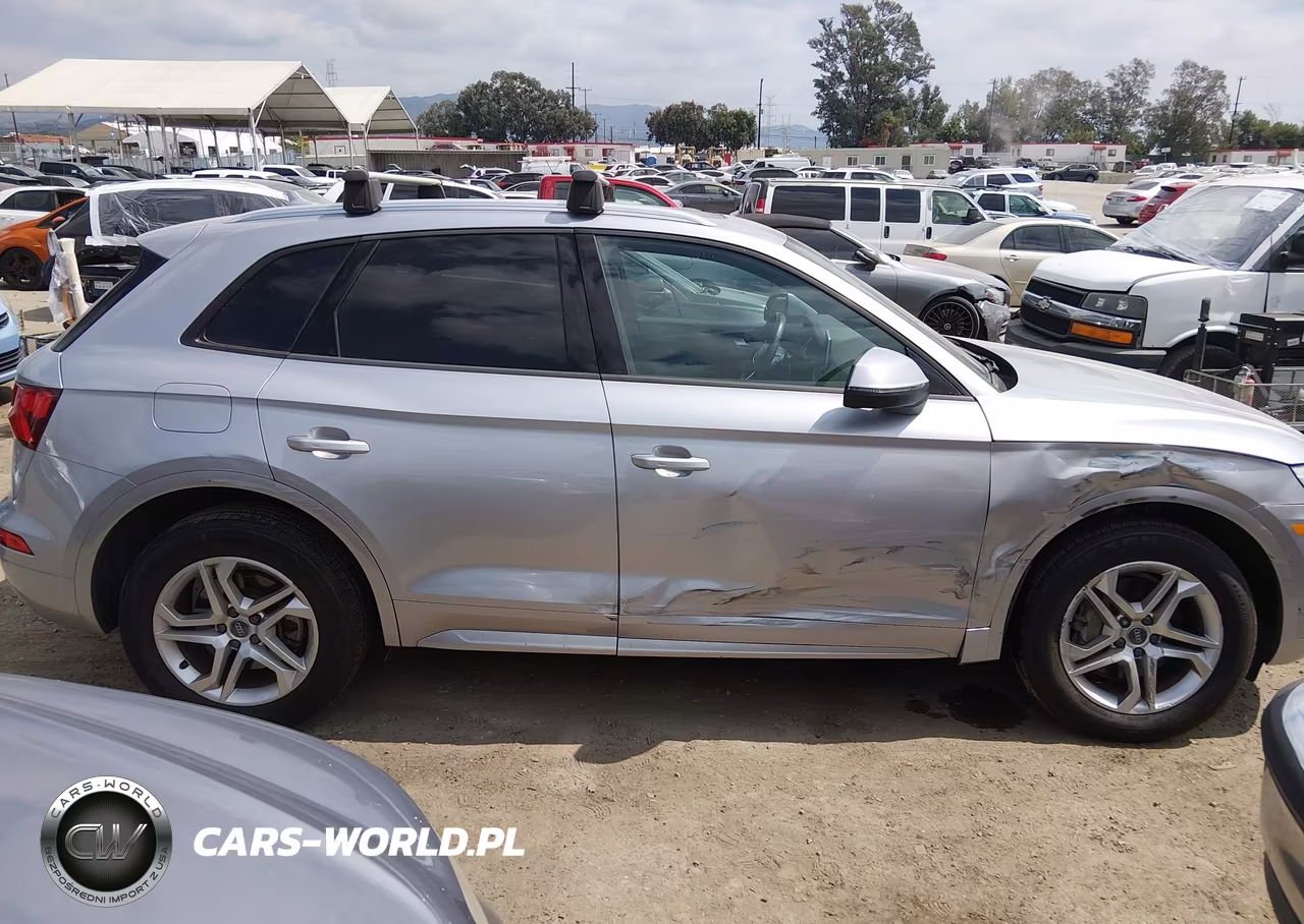 2018 Audi Q5 2.0T Premium-2.0T Tech Premium VIN:WA1ANAFY5J2044665 - 13