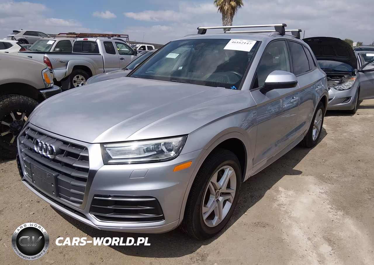 2018 Audi Q5 2.0T Premium-2.0T Tech Premium VIN:WA1ANAFY5J2044665 - 2