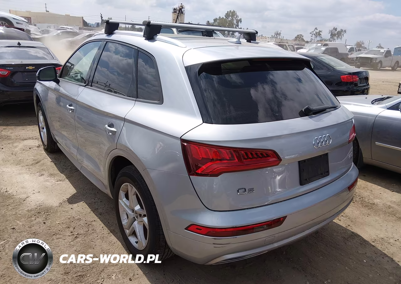 2018 Audi Q5 2.0T Premium-2.0T Tech Premium VIN:WA1ANAFY5J2044665 - 3