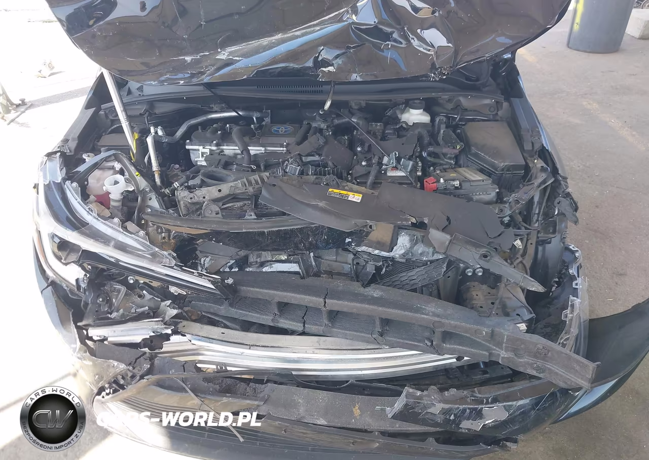 2024 Toyota Corolla Hybrid Le VIN:JTDBCMFE9R3051972 - 10