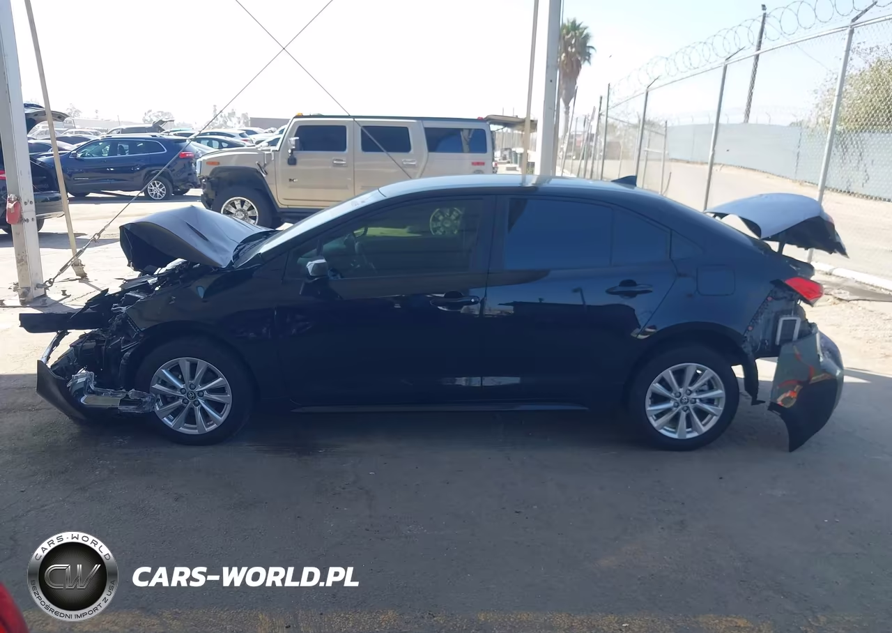 2024 Toyota Corolla Hybrid Le VIN:JTDBCMFE9R3051972 - 14