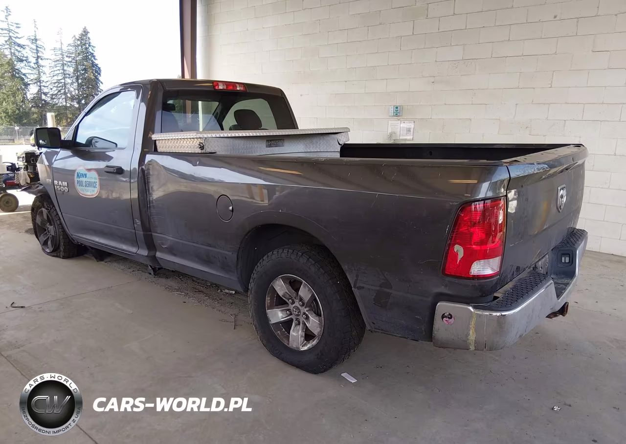 2019 Ram 1500 Classic Tradesman 4X2 8' Box VIN:3C6JR6DT8KG729693 - 3