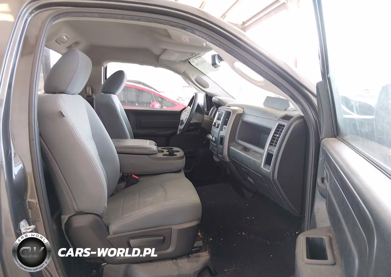 2019 Ram 1500 Classic Tradesman 4X2 8' Box VIN:3C6JR6DT8KG729693 - 5