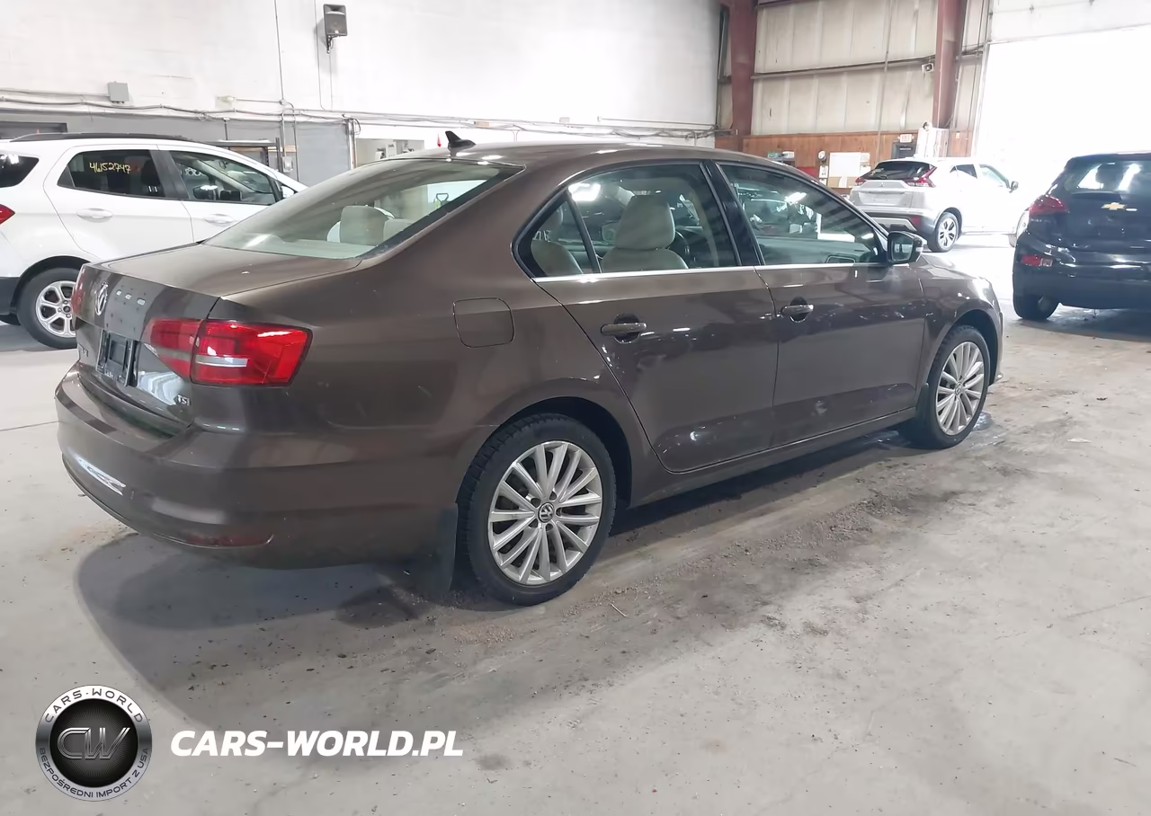 2015 Volkswagen Jetta 1.8T Se VIN:3VWD17AJ1FM262868 - 4