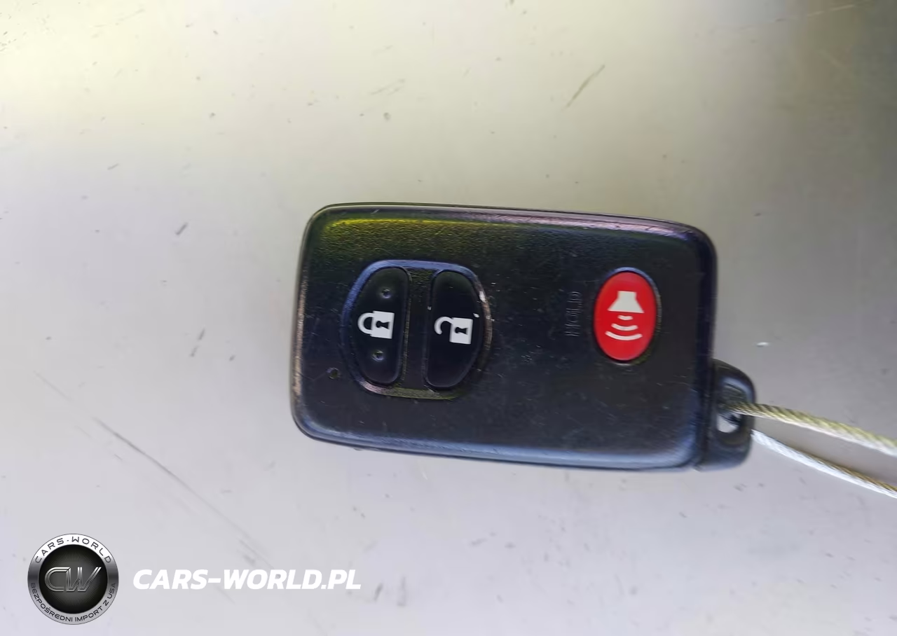 2012 Toyota Prius Two VIN:JTDKN3DU3C5538207 - 11