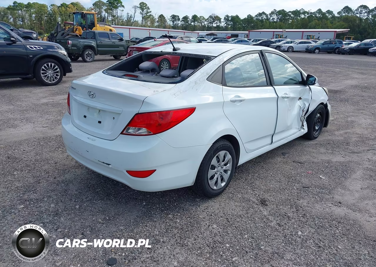 2016 Hyundai Accent Se VIN:KMHCT4AE3GU944086 - 4