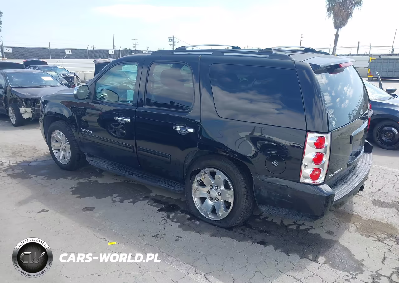 2014 GMC Yukon Sle VIN:1GKS1AE02ER160814 - 3