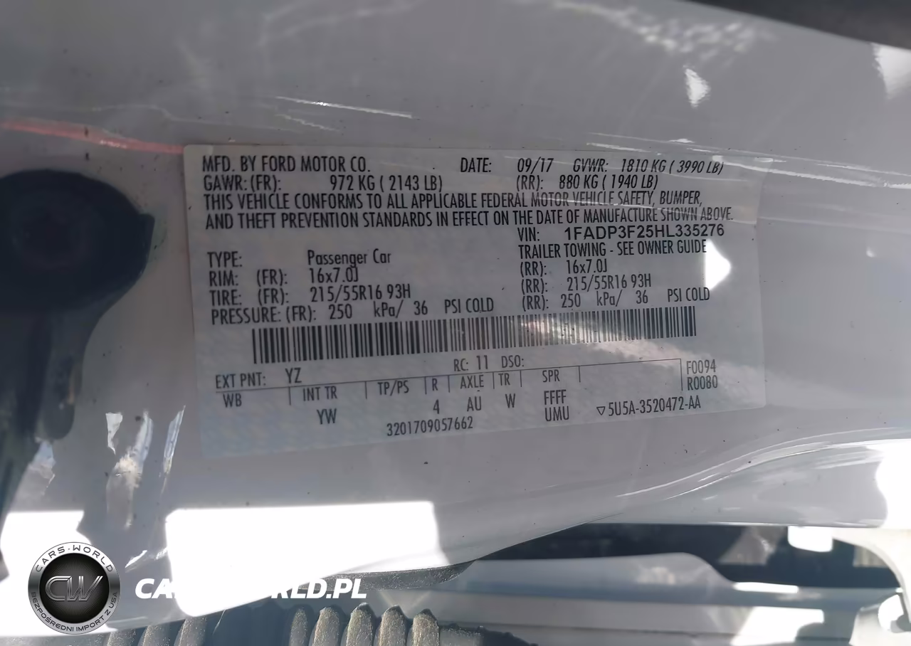 2017 Ford Focus Se VIN:1FADP3F25HL335276 - 9