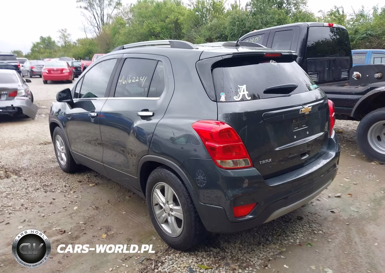 2018 Chevrolet Trax 1Lt VIN:KL7CJLSB1JB681640 - 3