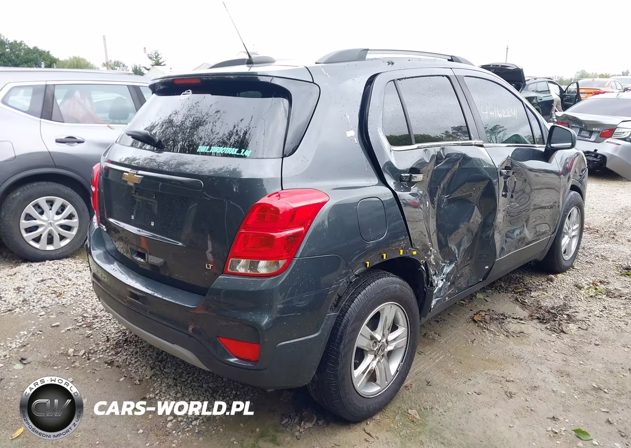 2018 Chevrolet Trax 1Lt VIN:KL7CJLSB1JB681640 - 4