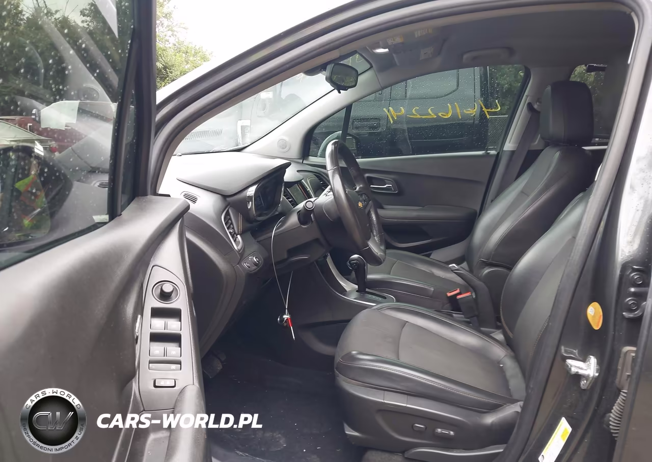 2018 Chevrolet Trax 1Lt VIN:KL7CJLSB1JB681640 - 5